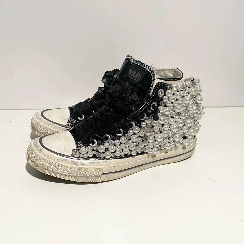 NAN-Ku Free People‎ Crush High Top Sneakers Pearl Embellished Black 39